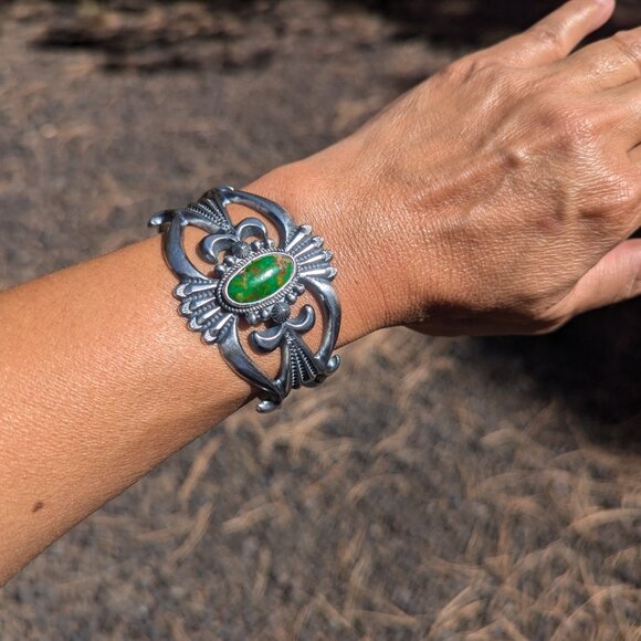 Handmade Native American Green Turquoise Cuff Bracelet Sterling Silver Sz 6.75** - Picture 3 of 9